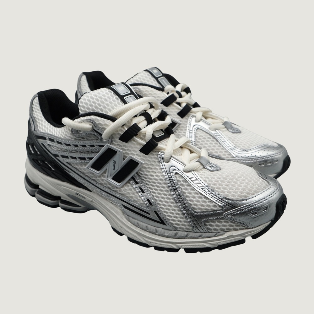 New Balance 1906R Silver Metallic Black White M1906RER Mens 11.5 Womens 13